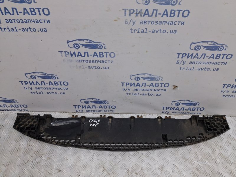 Усилитель бампера передний Ceed 2006-2012 ED 1.6 diesel D4FB Усилитель бампера передний Ceed 2006-2012 ED 1.6 diesel D4FB