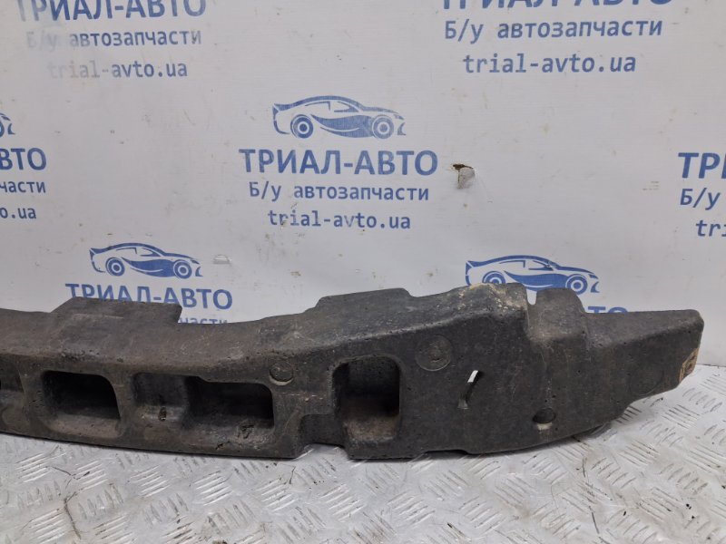 Абсорбер переднего бампера Kia Ceed ED 1.6 diesel D4FB Абсорбер переднего бампера Kia Ceed ED 1.6 diesel D4FB