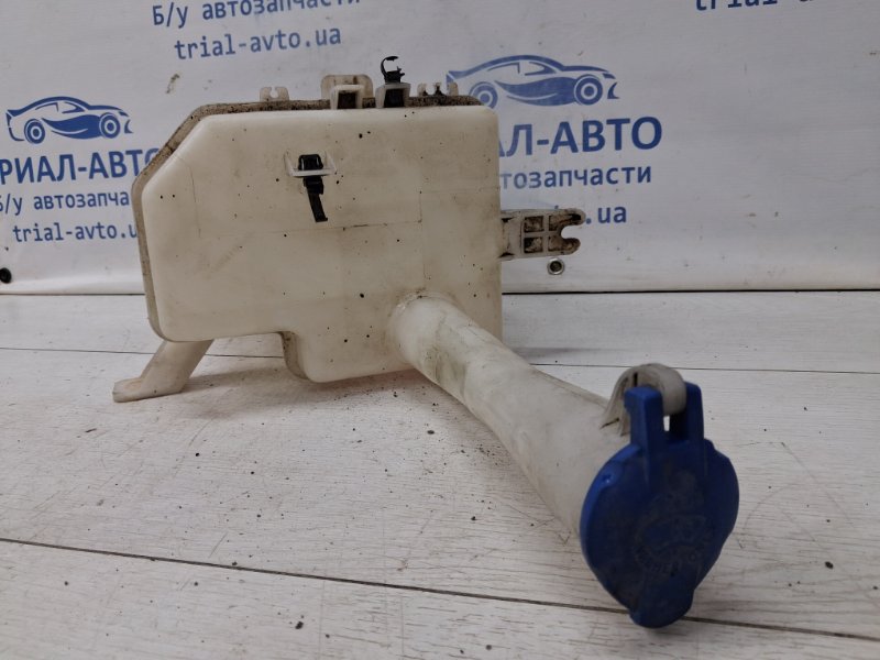 Бачок омывателя Kia Ceed ED 1.6 diesel D4FB