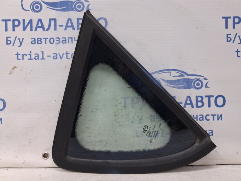 Запчасть стекло в кузов заднее правое Kia Ceed 2006-2012 ED 1.6 diesel D4FB 878201H000 Б/У Стекло в кузов заднее правое Kia Ceed 2006-2012 ED 1.6 diesel D4FB 878201H000 Б/У
