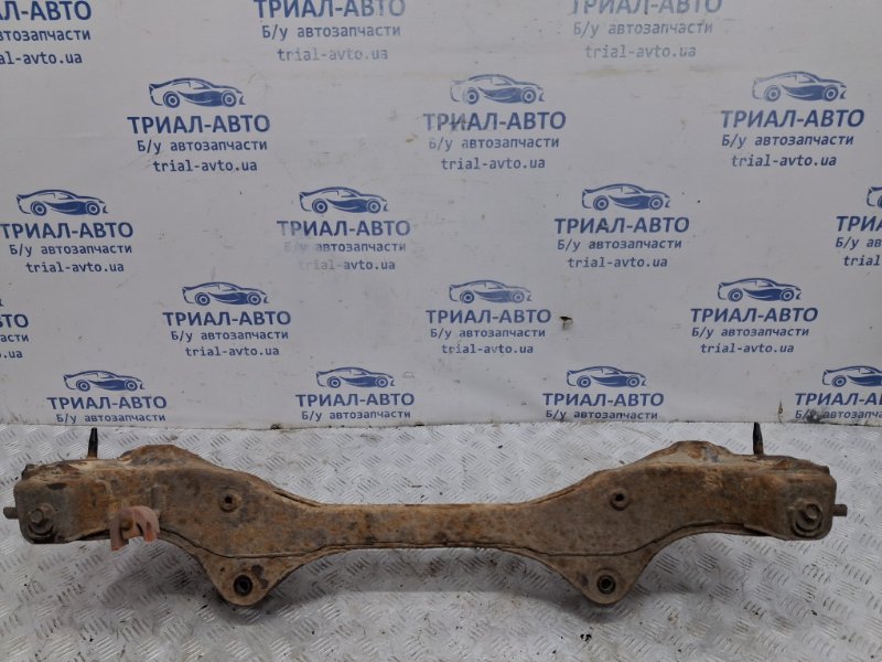 Балка задней подвески Ceed 2006-2012 ED 1.6 diesel D4FB Балка задней подвески Ceed 2006-2012 ED 1.6 diesel D4FB