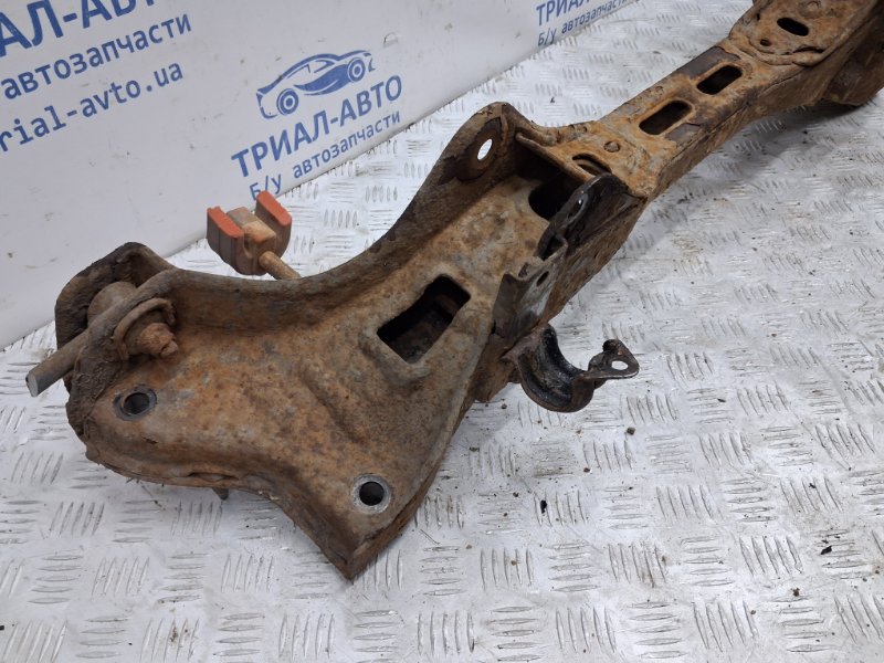 Балка задней подвески Ceed 2006-2012 ED 1.6 diesel D4FB Балка задней подвески Ceed 2006-2012 ED 1.6 diesel D4FB