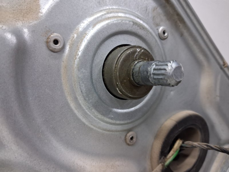 Стеклоподъемник задний левый (ручной) Kia Ceed ED 1.6 diesel D4FB