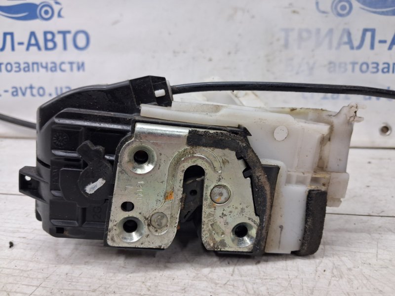 Замок двери задний левый Ceed 2006-2012 ED 1.6 diesel D4FB