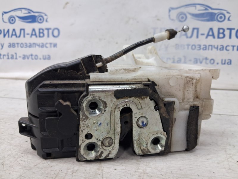 Замок двери передний левый Ceed 2006-2012 ED 1.6 diesel D4FB