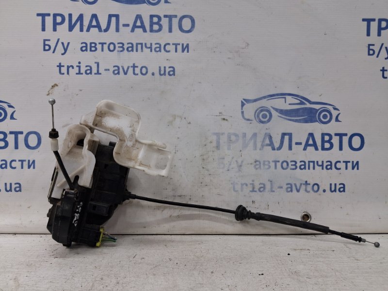 Замок двери передний правый Kia Ceed 2006-2012 ED 1.6 diesel D4FB 813201H060 Б/У