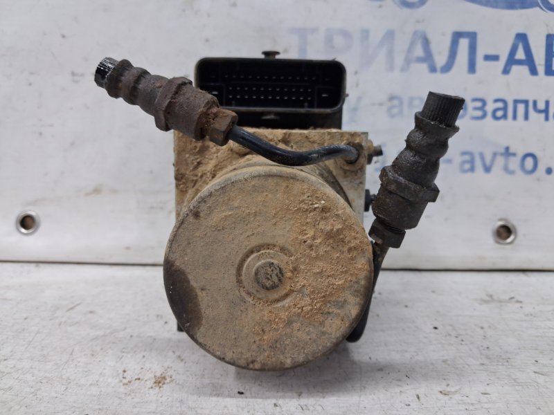 Блок abs Ceed 2006-2012 ED 1.6 diesel D4FB Блок abs Ceed 2006-2012 ED 1.6 diesel D4FB