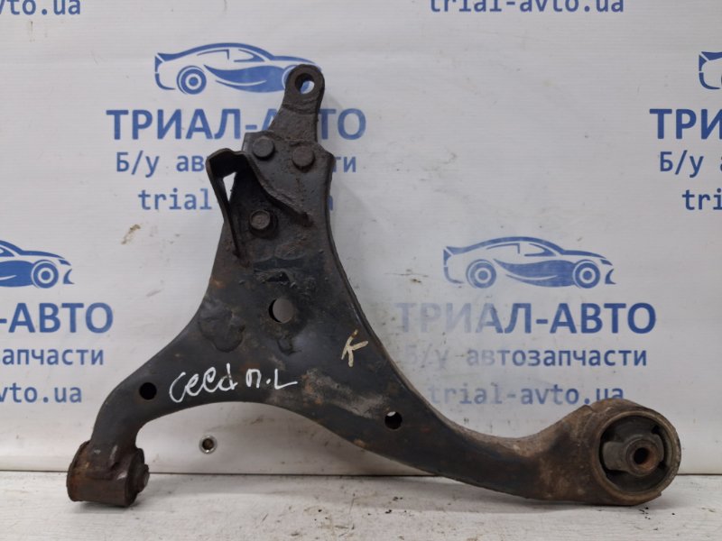 Запчасть рычаг левый Kia Ceed 2006-2012 ED 1.6 diesel D4FB 545002H000 Б/У Рычаг левый Kia Ceed 2006-2012 ED 1.6 diesel D4FB 545002H000 Б/У