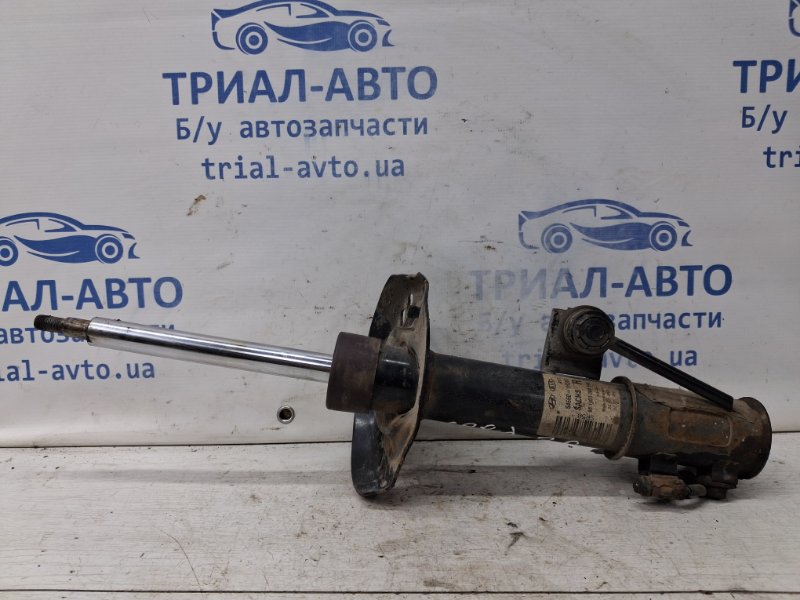 Амортизатор передний правый Kia Ceed ED 1.6 diesel D4FB