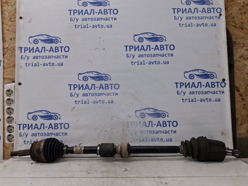 Привод передний правый МКПП Kia Ceed 2006-2012 ED 1.6 diesel D4FB 495001H211 Б/У