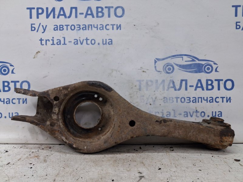 Рычаг задней подвески нижний поперечный (под пружину) Ceed 2006-2012 ED 1.6 diesel D4FB