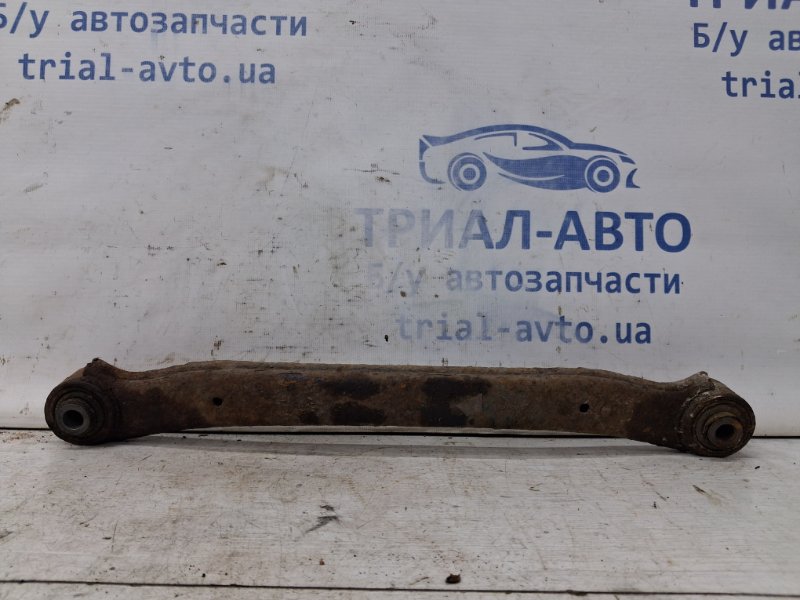 Рычаг задний поперечный Kia Ceed 2006-2012 ED 1.6 diesel D4FB 551001H000 Б/У