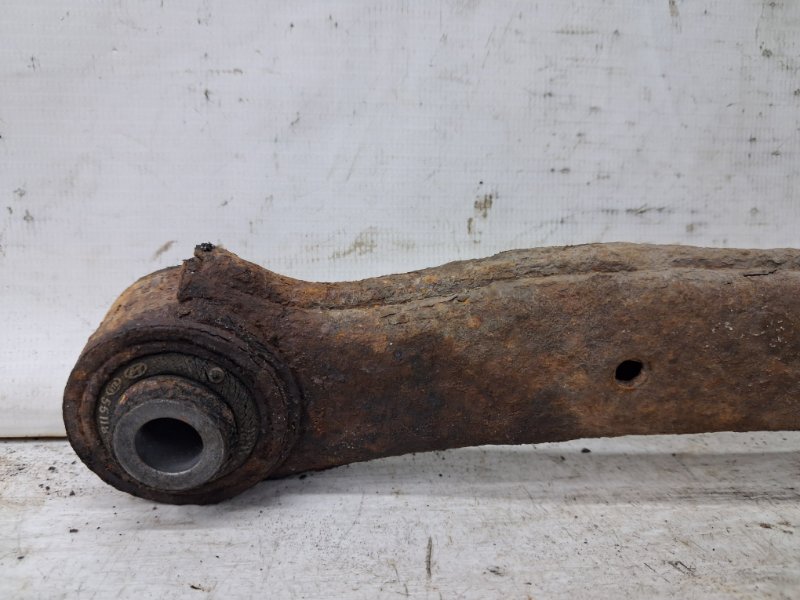 Рычаг задний поперечный Ceed 2006-2012 ED 1.6 diesel D4FB