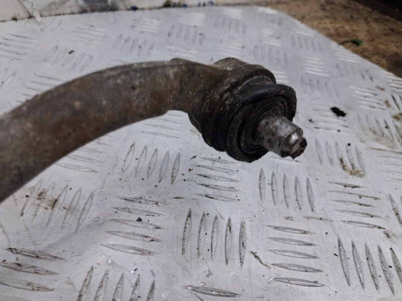 Рулевая рейка Ceed 2006-2012 ED 1.6 diesel D4FB Рулевая рейка Ceed 2006-2012 ED 1.6 diesel D4FB