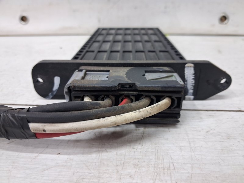 Электро радиатор печки Kia Ceed ED 1.6 diesel D4FB Электро радиатор печки Kia Ceed ED 1.6 diesel D4FB