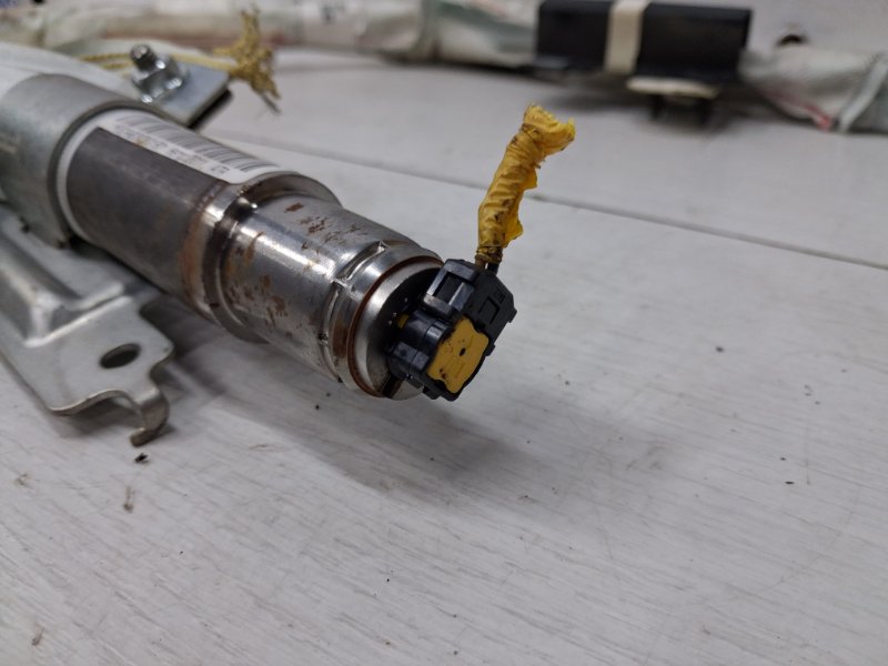 Airbag потолка(шторка) правый Kia Ceed ED 1.6 diesel D4FB Airbag потолка(шторка) правый Kia Ceed ED 1.6 diesel D4FB