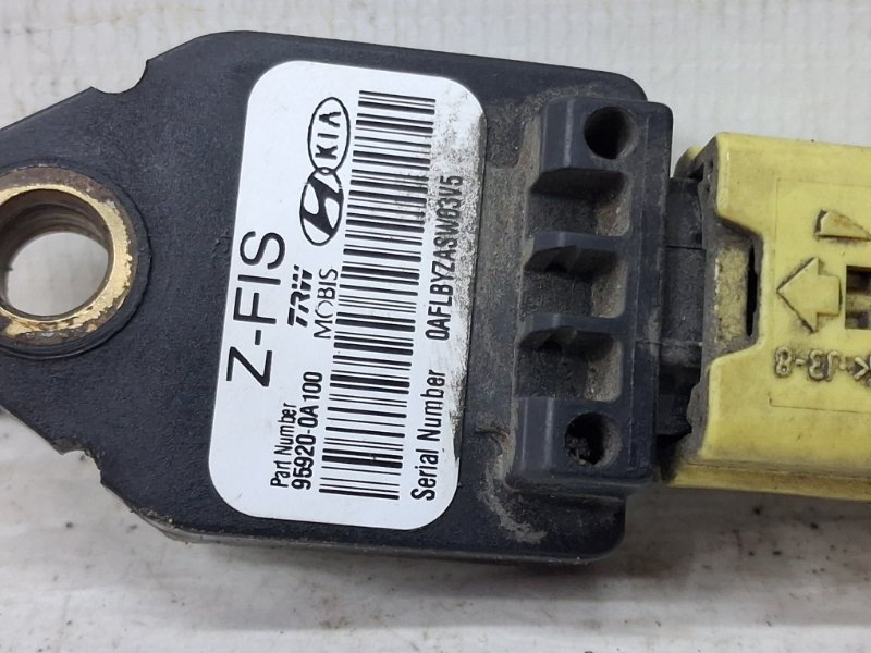 Датчик удара (AIRBAG) Kia Ceed ED 1.6 diesel D4FB