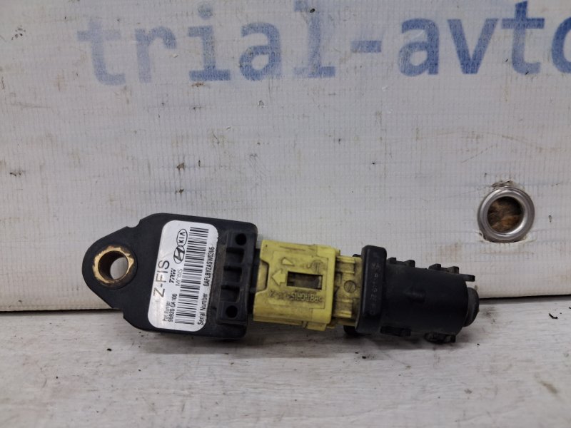 Датчик удара (AIRBAG) Kia Ceed 2006-2012 ED 1.6 diesel D4FB 959200A100 Б/У