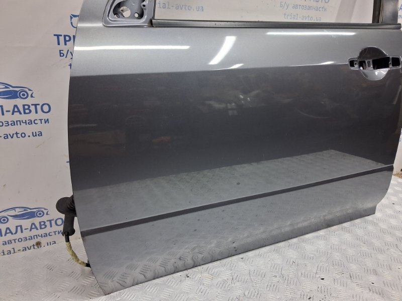 Дверь передняя левая Mitsubishi Outlander CU 2.4 бензин 4G69