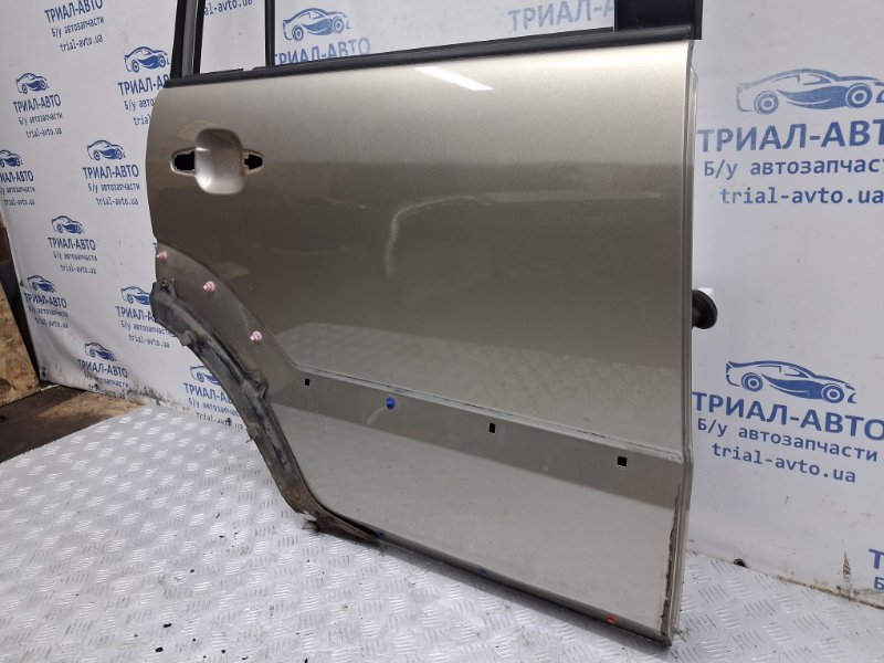 Дверь задняя правая Prado 2002-2009 J120 4.0 1GR-FE