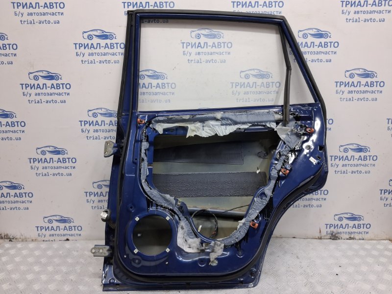Дверь задняя правая Tucson 2004-2009 JM 2.0 diesel D4EA Дверь задняя правая Tucson 2004-2009 JM 2.0 diesel D4EA