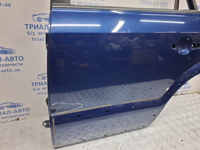 Дверь задняя левая Hyundai Tucson JM 2.0 diesel D4EA Дверь задняя левая Hyundai Tucson JM 2.0 diesel D4EA