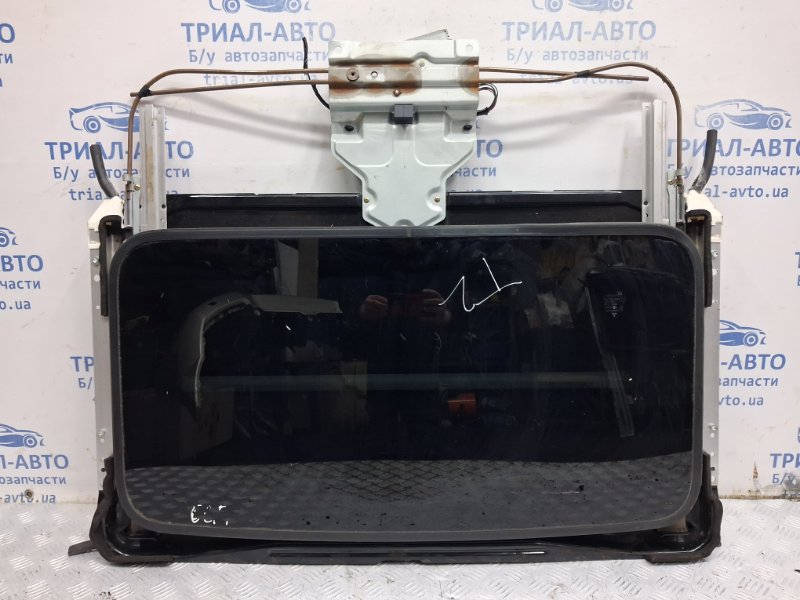 Люк в сборе Mitsubishi Outlander 2003-2006 CU 2.4 бензин 4G69 MR573723 Б/У