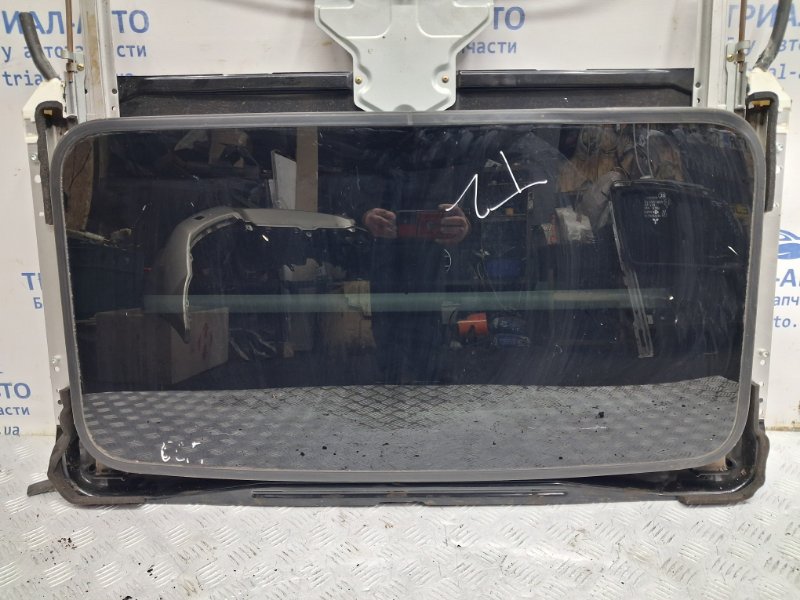 Люк в сборе Outlander 2003-2006 CU 2.4 бензин 4G69