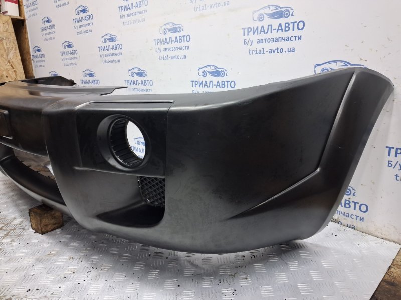 Бампер передний Hyundai Tucson JM 2.0 diesel D4EA Бампер передний Hyundai Tucson JM 2.0 diesel D4EA