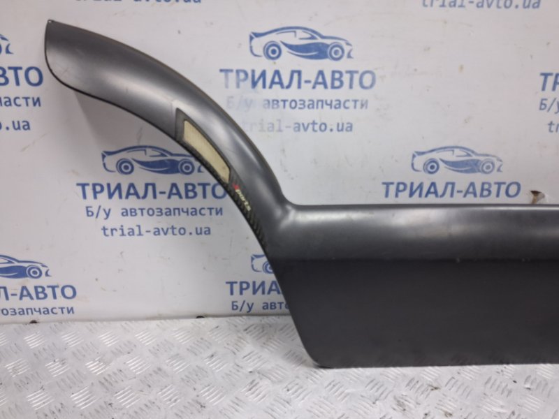Накладка двери задняя правая Tucson 2004-2009 JM 2.0 diesel D4EA Накладка двери задняя правая Tucson 2004-2009 JM 2.0 diesel D4EA