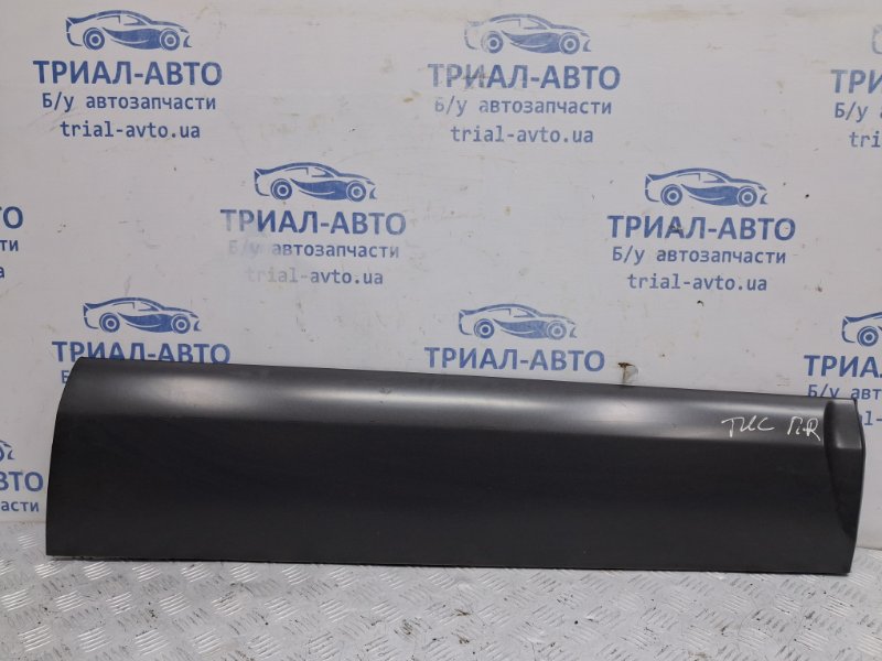 Запчасть накладка двери передняя правая Hyundai Tucson 2004-2009 JM 2.0 diesel D4EA 877242E000 Б/У Накладка двери передняя правая Hyundai Tucson 2004-2009 JM 2.0 diesel D4EA 877242E000 Б/У