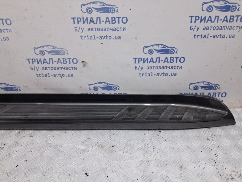 Подножка правая Toyota Prado J120 4.0 1GR-FE