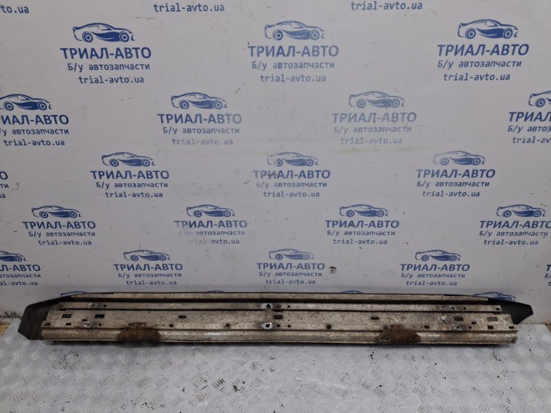 Подножка правая Prado 2002-2009 J120 4.0 1GR-FE