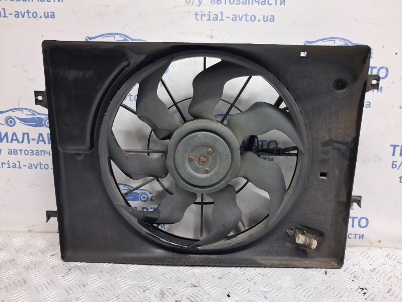 Запчасть диффузор с вентилятором радиатора Hyundai Tucson 2004-2009 JM 2.0 diesel D4EA 253802EXXX Б/У Диффузор с вентилятором радиатора Hyundai Tucson 2004-2009 JM 2.0 diesel D4EA 253802EXXX Б/У