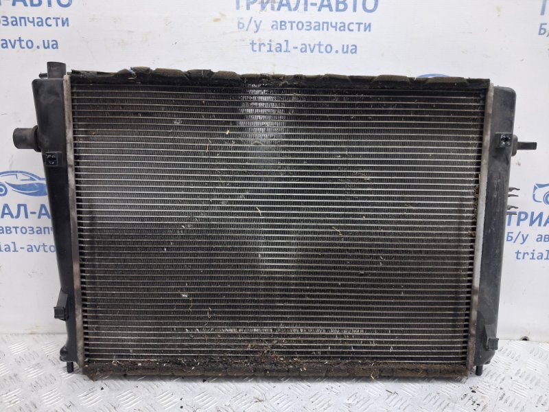 Радиатор основной Tucson 2004-2009 JM 2.0 diesel D4EA Радиатор основной Tucson 2004-2009 JM 2.0 diesel D4EA