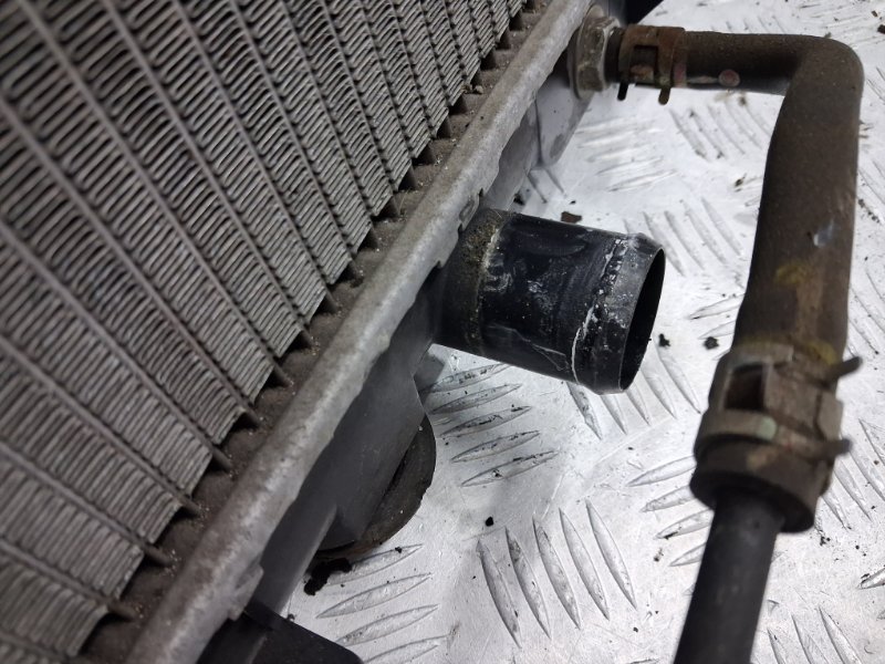 Радиатор основной Outlander 2003-2006 CU 2.4 бензин 4G69