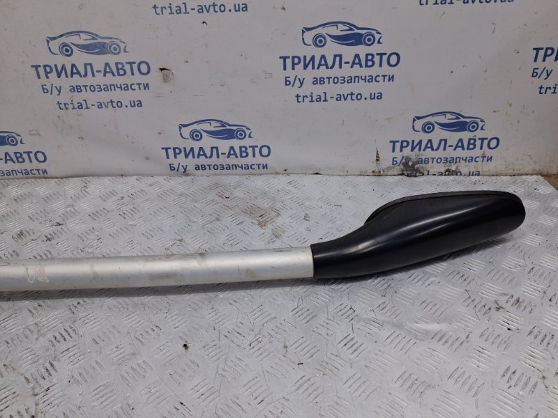 Рейлинг на крышу левый Mitsubishi Outlander CU 2.4 бензин 4G69