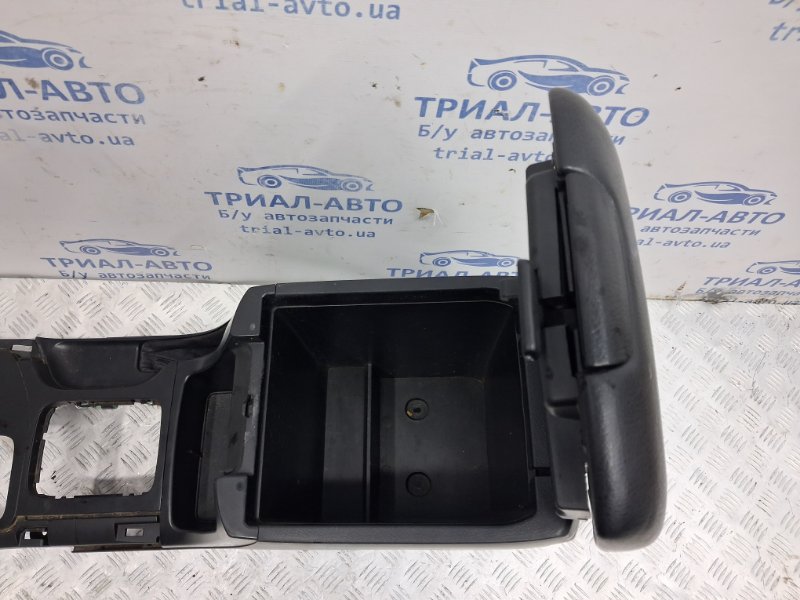 Подлокотник Prado 2002-2009 J120 4.0 1GR-FE