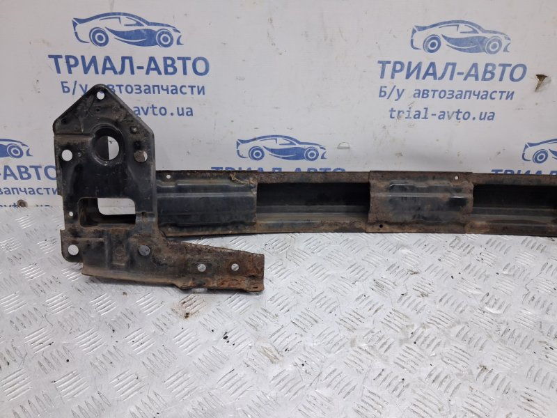 Усилитель бампера передний Tucson 2004-2009 JM 2.0 diesel D4EA Усилитель бампера передний Tucson 2004-2009 JM 2.0 diesel D4EA