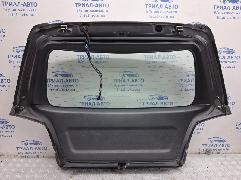 Крышка багажника Рестайлинг Outlander 2003-2006 CU 2.4 бензин 4G69