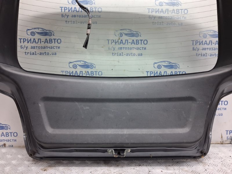 Крышка багажника Рестайлинг Outlander 2003-2006 CU 2.4 бензин 4G69