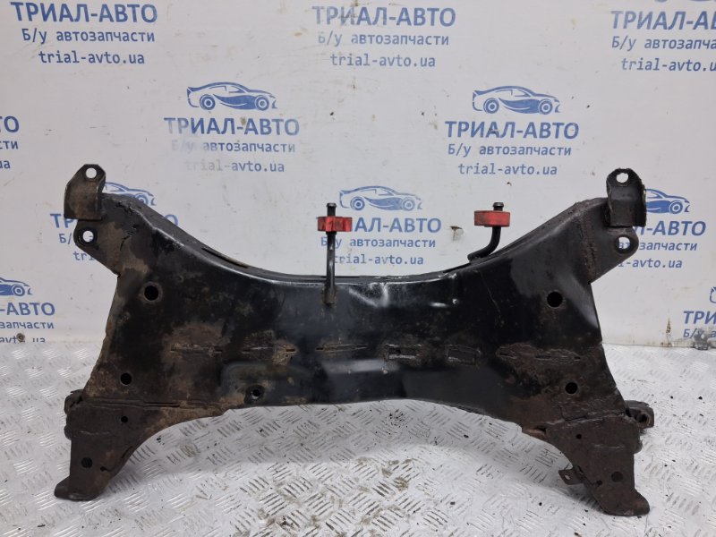 Балка передней подвески Outlander 2003-2006 CU 2.4 бензин 4G69