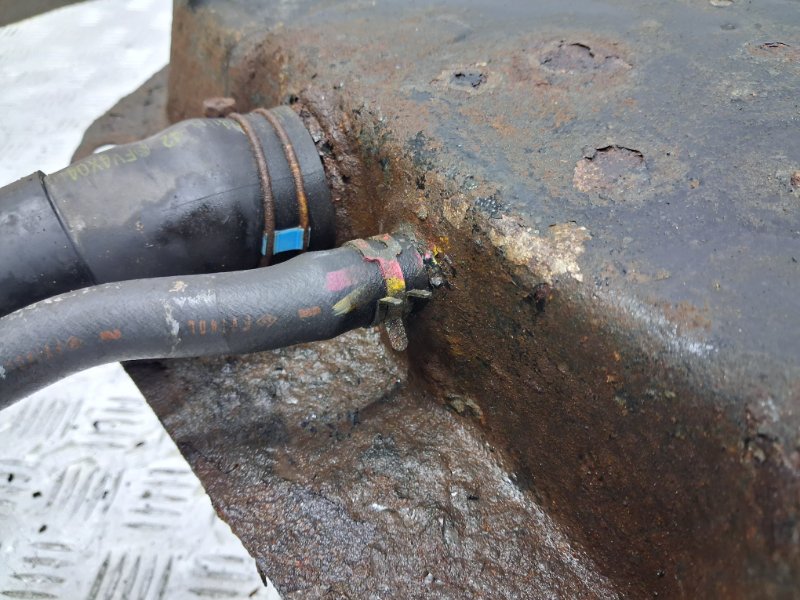 Бак топливный металлический Outlander 2003-2006 CU 2.4 бензин 4G69