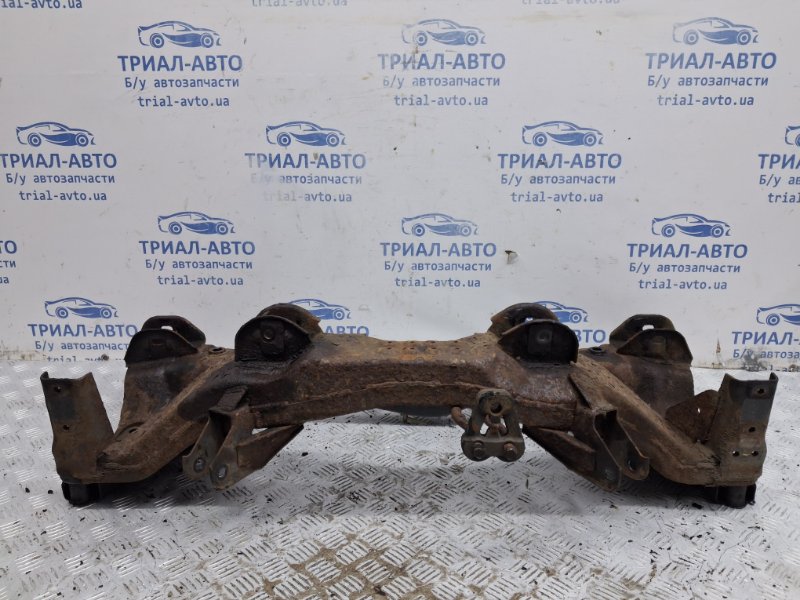 Балка задней подвески Outlander 2003-2006 CU 2.4 бензин 4G69 Балка задней подвески Outlander 2003-2006 CU 2.4 бензин 4G69