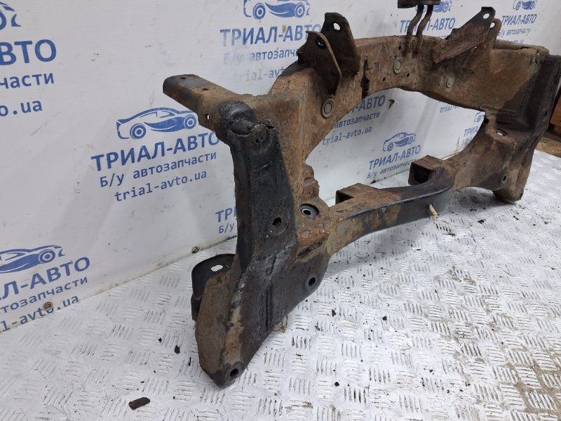 Балка задней подвески Outlander 2003-2006 CU 2.4 бензин 4G69 Балка задней подвески Outlander 2003-2006 CU 2.4 бензин 4G69