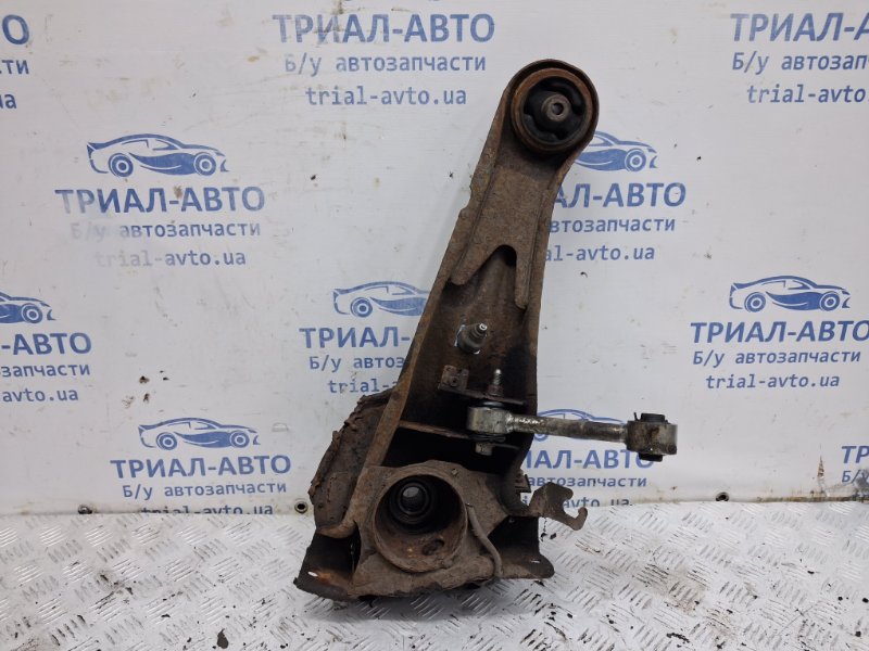 Рычаг задней подвески продольный правый Outlander 2003-2006 CU 2.4 бензин 4G69