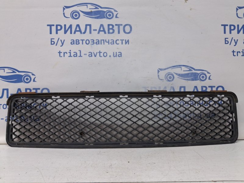 Запчасть решетка бампера центральная Hyundai Tucson 2004-2009 JM 2.0 diesel D4EA 865612E000 Б/У Решетка бампера центральная Hyundai Tucson 2004-2009 JM 2.0 diesel D4EA 865612E000 Б/У