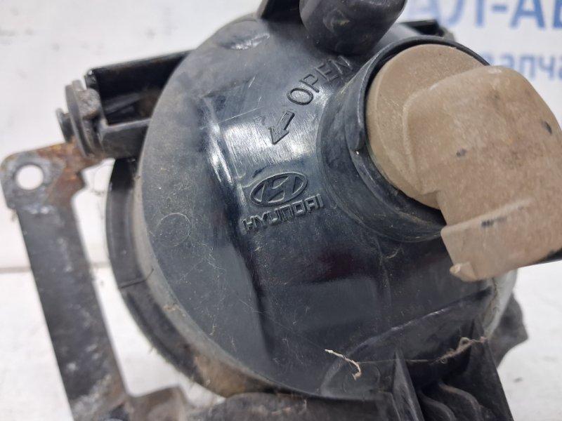 Фара противотуманная левая Tucson 2004-2009 JM 2.0 diesel D4EA Фара противотуманная левая Tucson 2004-2009 JM 2.0 diesel D4EA