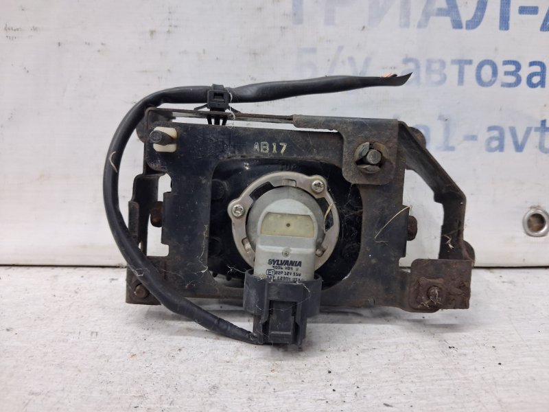 Фара противотуманная правая Mitsubishi Outlander cu 2.4 бензин 4G69