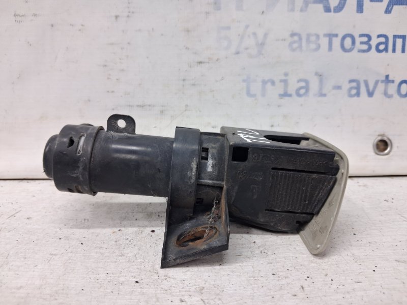 Омыватель фары левый Prado 2002-2009 J120 4.0 1GR-FE